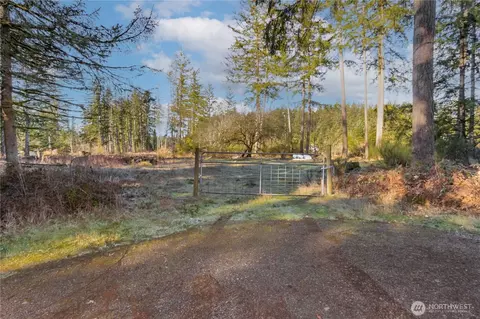 24315 208th Ave SE, Maple Valley, WA 98038