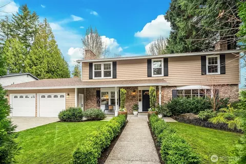 4640 91st Ave SE, Mercer Island, WA 98040