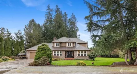 12326 Maple Crest Dr, Burlington, WA 98233