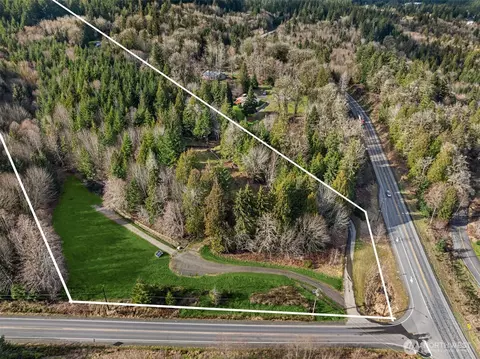 21 E Toni Smith Ln, Allyn, WA 98524