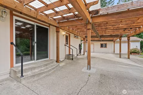 1661 E Thomas Rd, Grapeview, WA 98546 photo 22