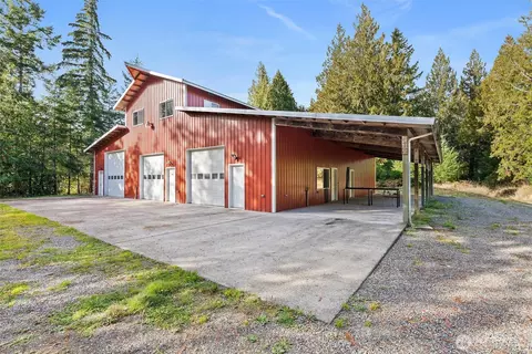 1661 E Thomas Rd, Grapeview, WA 98546 photo 2