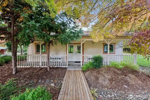 1661 E Thomas Rd, Grapeview, WA 98546 photo 24