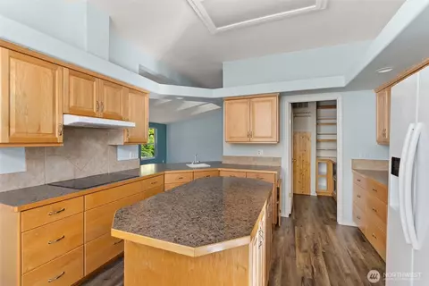 1661 E Thomas Rd, Grapeview, WA 98546 photo 8