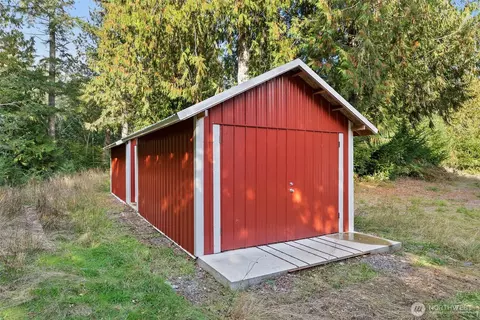 1661 E Thomas Rd, Grapeview, WA 98546 photo 34