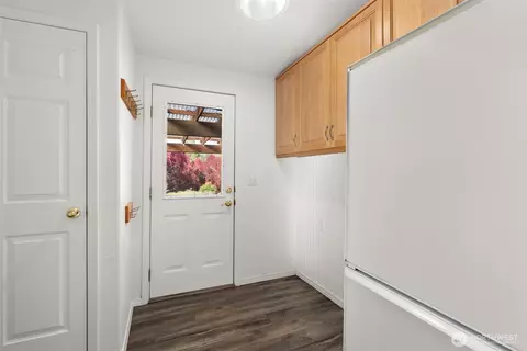 1661 E Thomas Rd, Grapeview, WA 98546 photo 19