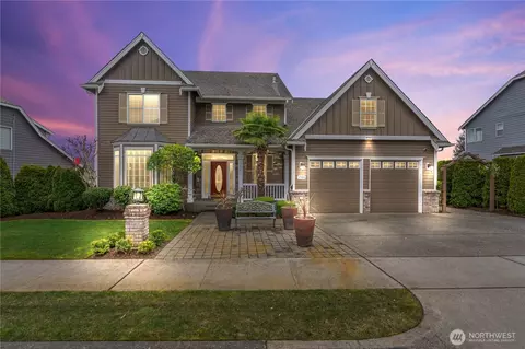 1705 Pointe Woodworth Dr NE, Tacoma, WA 98422