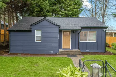 12023 75th Ave S, Seattle, WA 98178