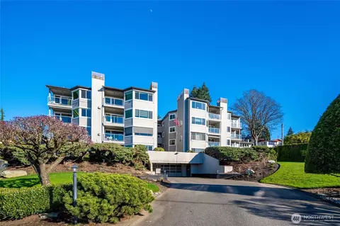 424 14th St #103, Bellingham, WA 98225