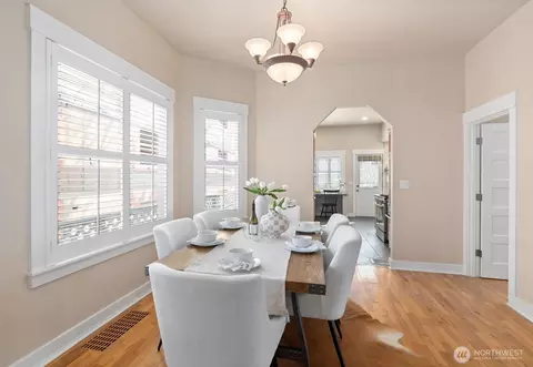 Dining - 809 N 50th St, Seattle, WA 98103 photo 1 of 1