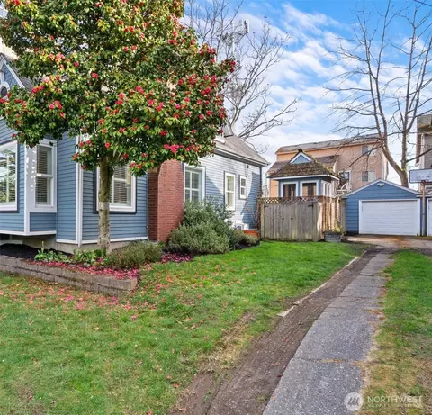 Exterior - 809 N 50th St, Seattle, WA 98103 photo 7 of 7