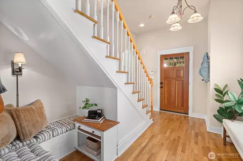 Entry Way - 809 N 50th St, Seattle, WA 98103 photo 2 of 5
