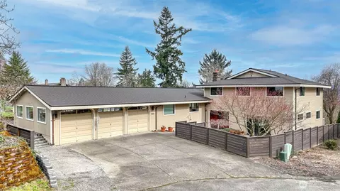 4120 S 243rd Pl, Kent, WA 98032