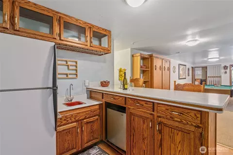 Kitchen - 18009 Bellflower Rd, Bothell, WA 98012 photo 6 of 7