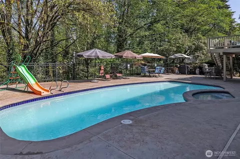 Exterior - 18009 Bellflower Rd, Bothell, WA 98012 photo 7 of 10
