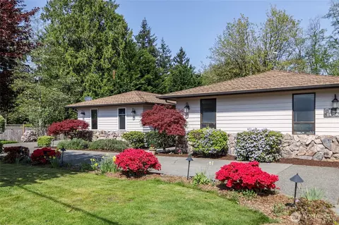 Exterior - 18009 Bellflower Rd, Bothell, WA 98012 photo 4 of 10