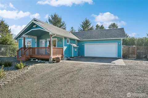 219 Muskrat Ct SW, Ocean Shores, WA 98569
