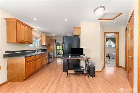Entry Way - 4309 E Vantage Ln, Spokane, WA 99217 photo 1 of 1