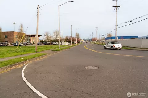 0 9th Ave, Longview, WA 98632 photo 2