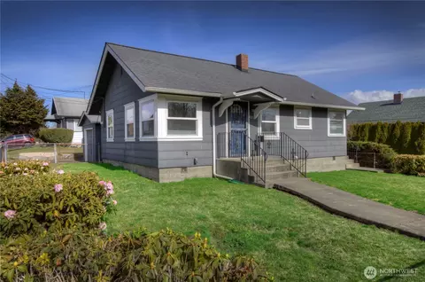 425 S 57th St, Tacoma, WA 98408
