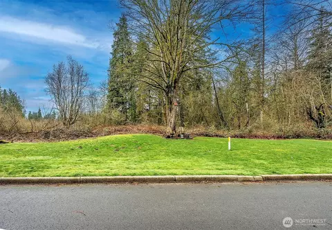135 NE Nn Ne 190th Pl SE, Woodinville, WA 98072