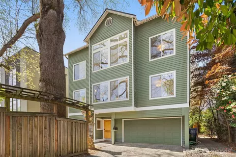 2139 10th Ave W, Seattle, WA 98119