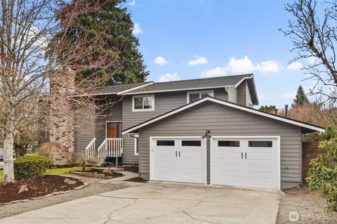 19233 90th Pl NE, Bothell, WA 98011