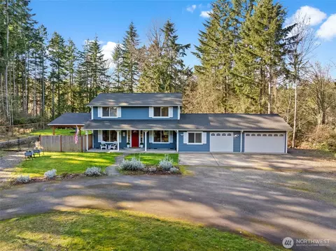 1116 Kamus Dr, Fox Island, WA 98333