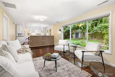 Living - 16609 28th Dr SE, Bothell, WA 98012 photo 3 of 4