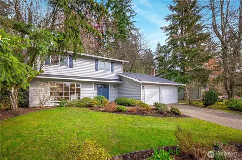 Exterior - 16609 28th Dr SE, Bothell, WA 98012 photo 5 of 15
