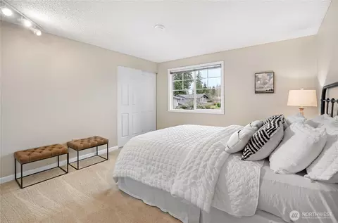 Bedroom - 16609 28th Dr SE, Bothell, WA 98012 photo 3 of 4