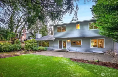 Exterior - 16609 28th Dr SE, Bothell, WA 98012 photo 9 of 15