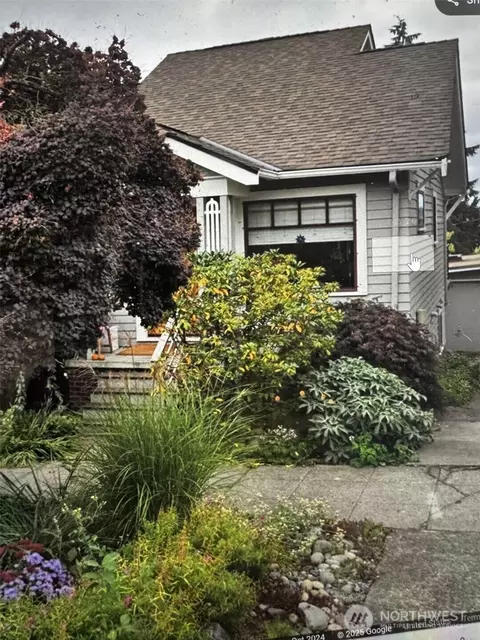 4207 Greenwood Ave N, Seattle, WA 98103