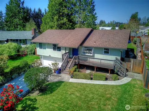 4913 181st Pl SW, Lynnwood, WA 98037