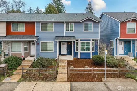 211 Norpoint Way NE, Tacoma, WA 98422