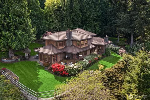 15731 NE 183rd St, Woodinville, WA 98072