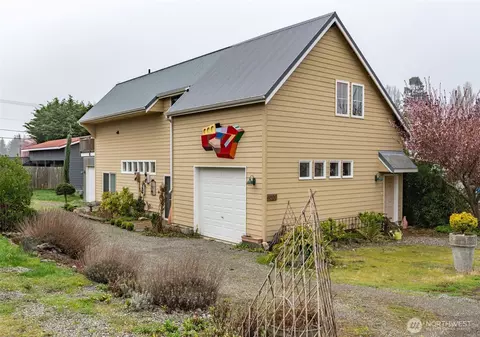 1099 G St, Port Townsend, WA 98368