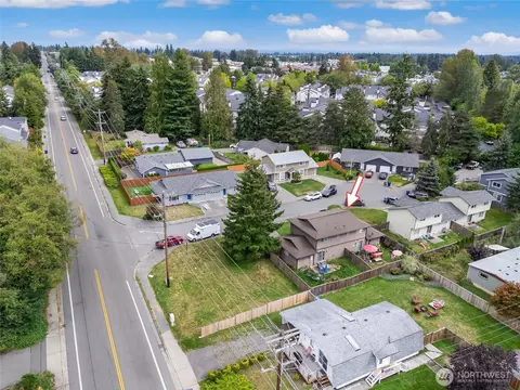 View/Area - 1230 103rd Pl SW, Everett, WA 98204 photo 3 of 5
