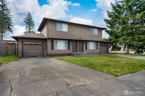 Exterior - 1230 103rd Pl SW, Everett, WA 98204 photo 2 of 9