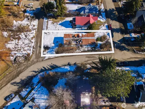 103 S 3rd St, Roslyn, WA 98941
