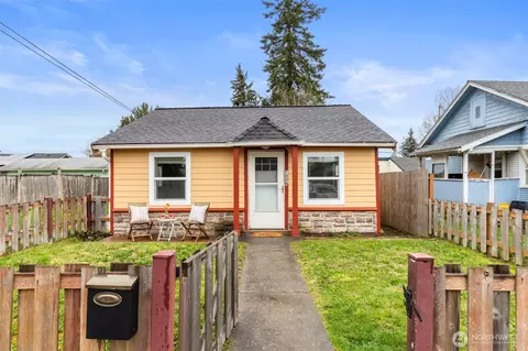 1006 Roosevelt Ave, Bremerton, WA 98337