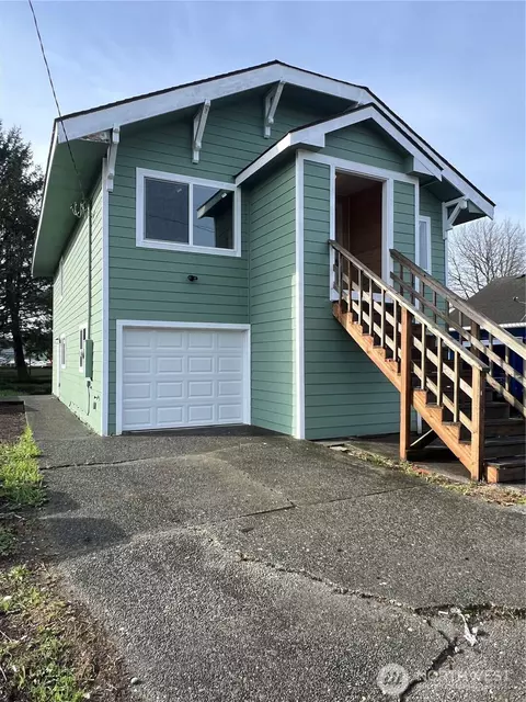 209 E King St, Aberdeen, WA 98520