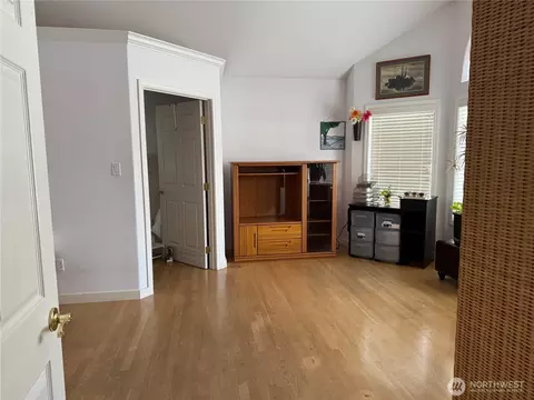 Other - Undisclosed, Everett, WA 98208 photo 1 of 8