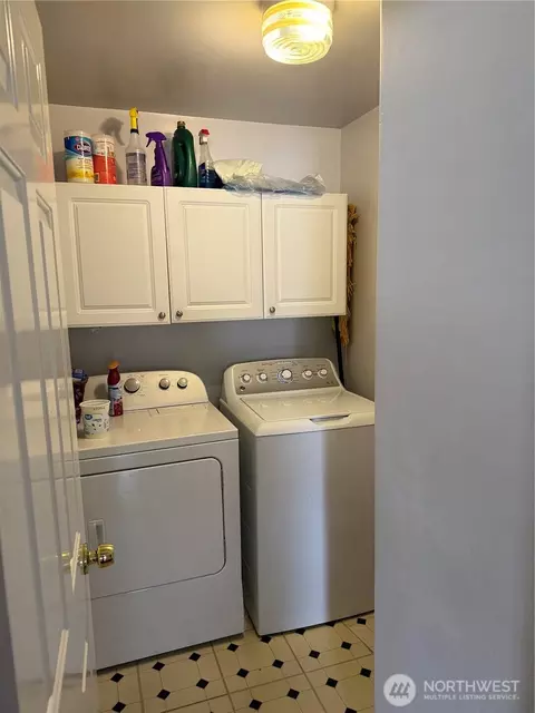 Other - Undisclosed, Everett, WA 98208 photo 4 of 8