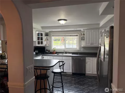 Kitchen - Undisclosed, Everett, WA 98208 photo 2 of 4