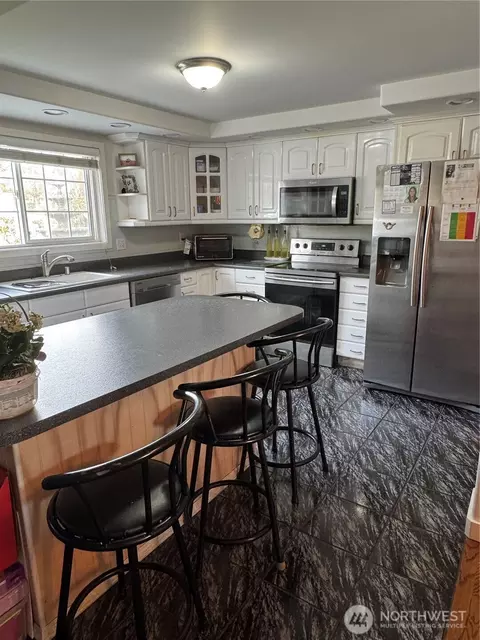 Kitchen - Undisclosed, Everett, WA 98208 photo 3 of 4