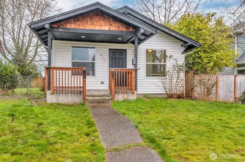 815 E 63rd St, Tacoma, WA 98404