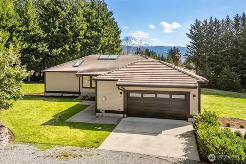 22510 Country Dr E, Graham, WA 98338