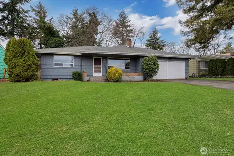 10324 Montrose Ave SW, Lakewood, WA 98499
