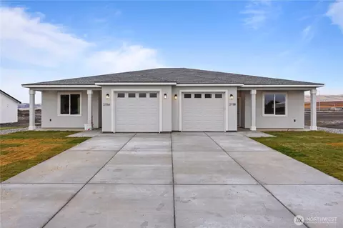 216 Rattray Dr, Mattawa, WA 99349